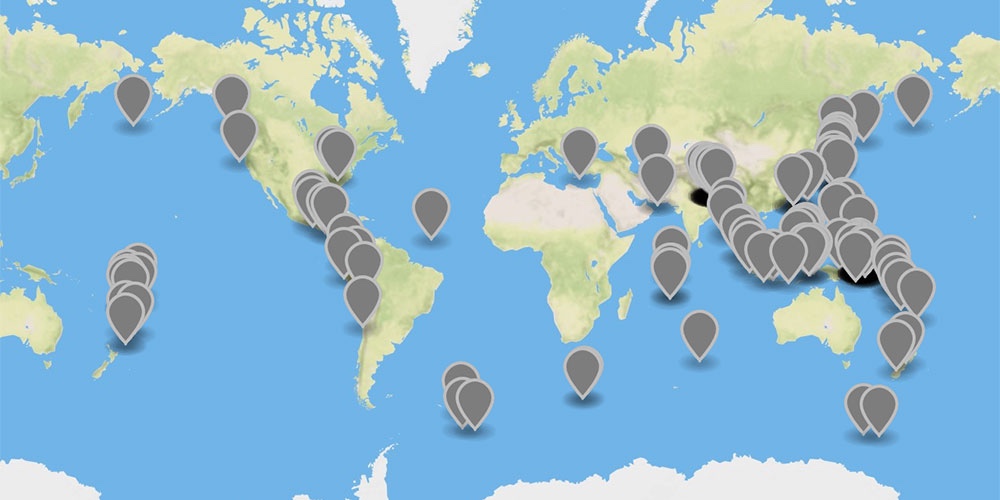 Screenshot of GeoJSON.io map showing earthquakes distributed across the world