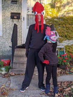 Darrin Mack and daughter in halloween outfits